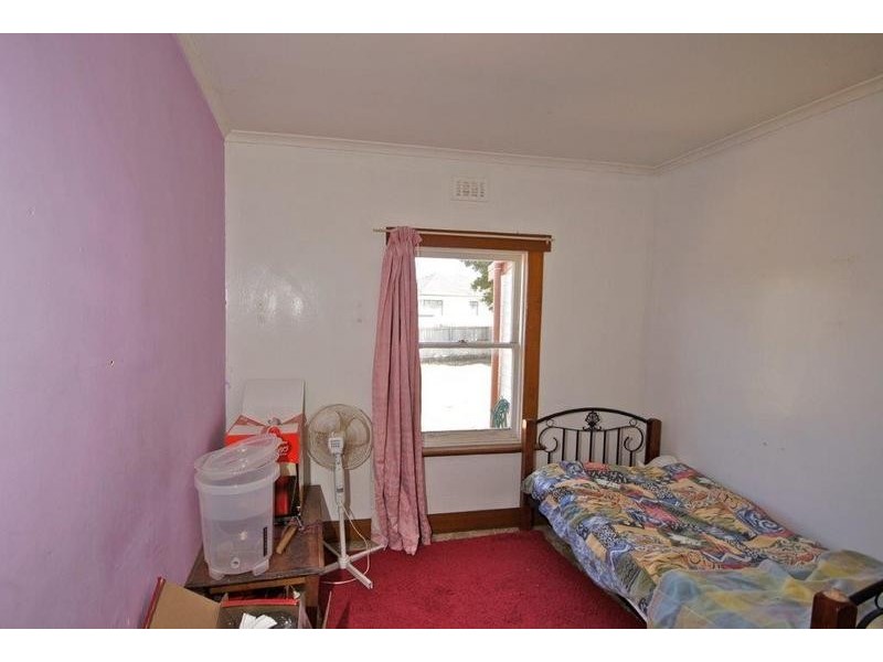 25 Madden Crescent, Devonport TAS 7310