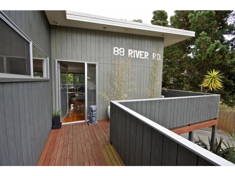 88 River Road, Ambleside TAS 7310