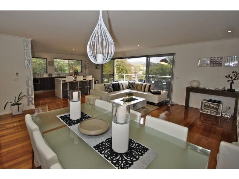 88 River Road, Ambleside TAS 7310