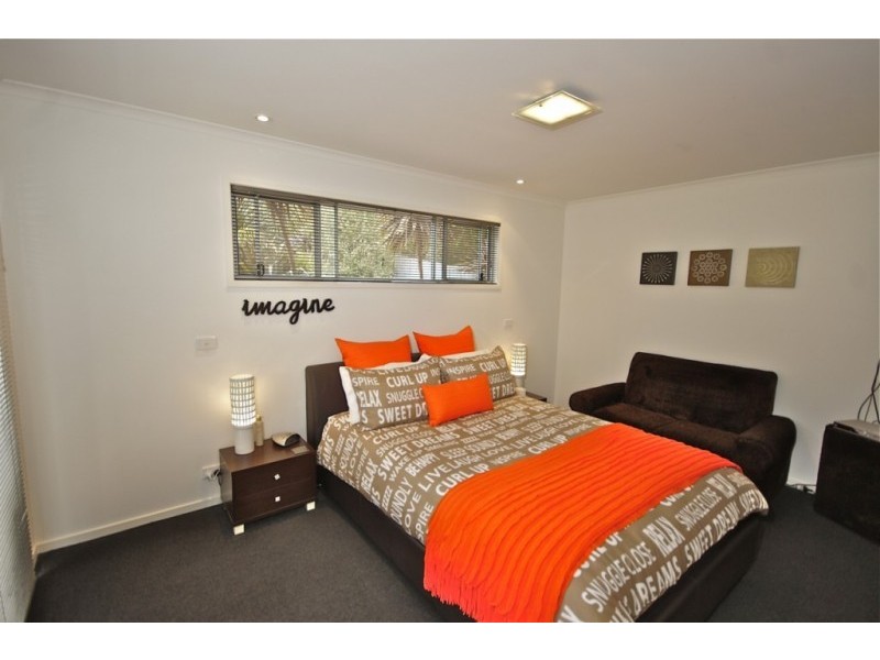 88 River Road, Ambleside TAS 7310