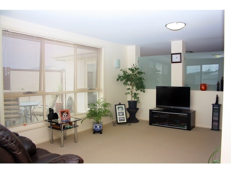 Villa 1/10 Haven Drive, Shearwater TAS 7307