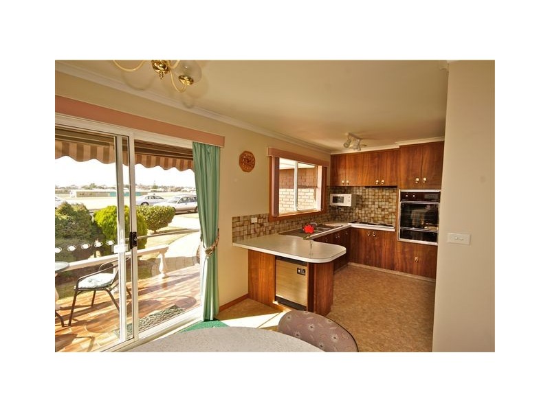 1/147 Gunn Street, Devonport TAS 7310