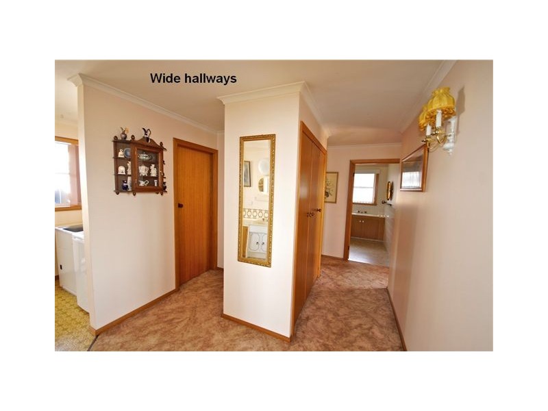1/147 Gunn Street, Devonport TAS 7310