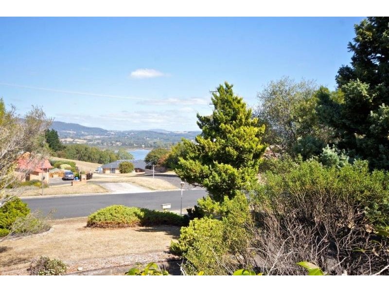 45 Highfield Road, Ambleside TAS 7310
