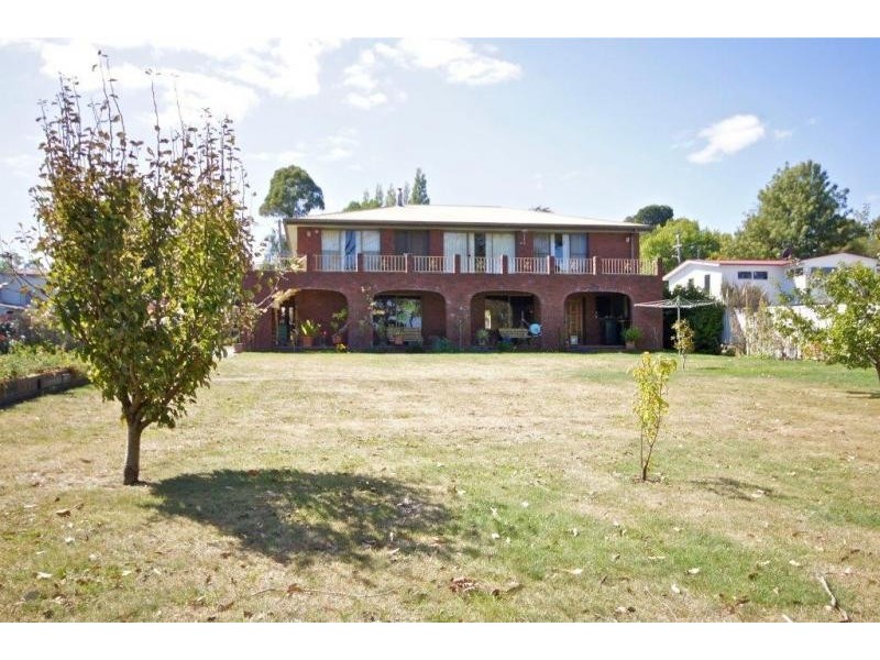 136a River Road, Ambleside TAS 7310