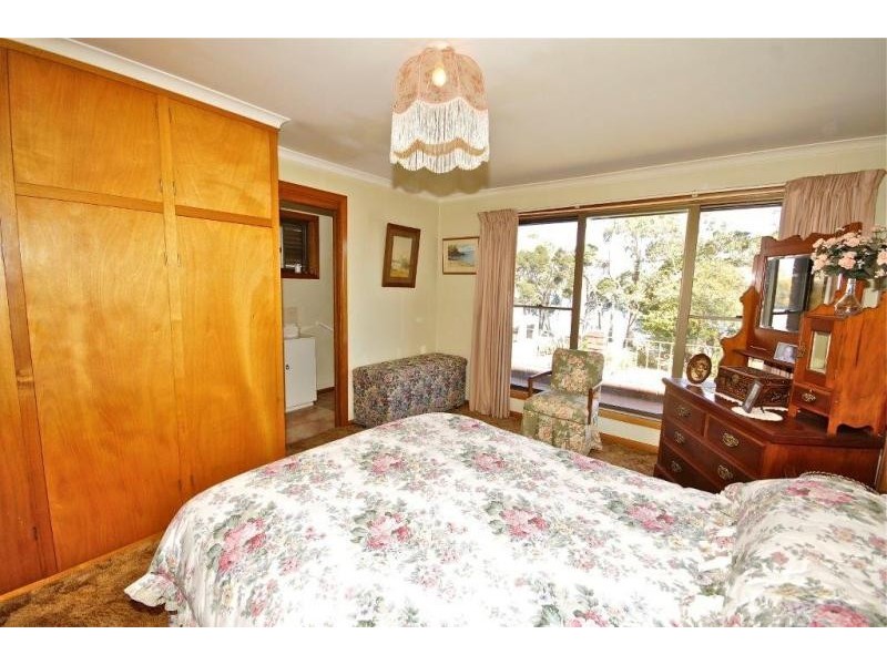 136a River Road, Ambleside TAS 7310