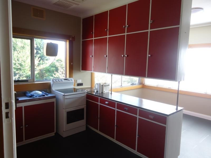 156 Middle Road, Devonport TAS 7310