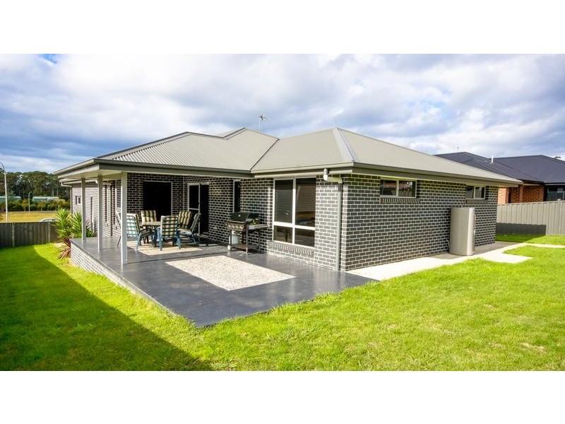 29 Washington Drive, Stony Rise TAS 7310