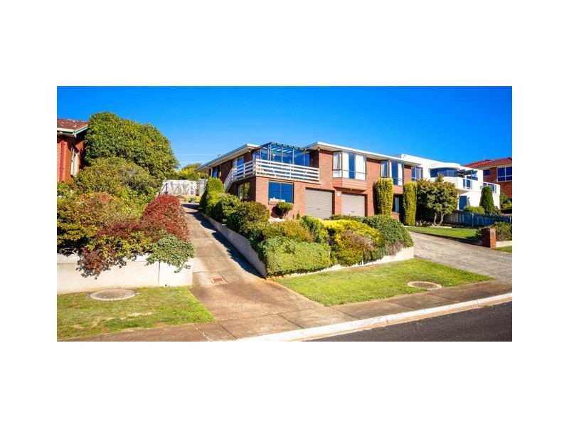 58 Sunbeam Crescent, East Devonport TAS 7310