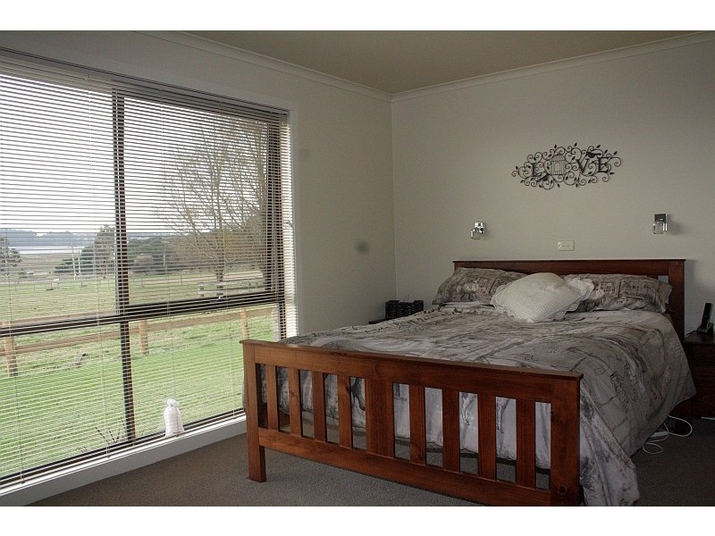 50 Blacks Road, Wesley Vale TAS 7307