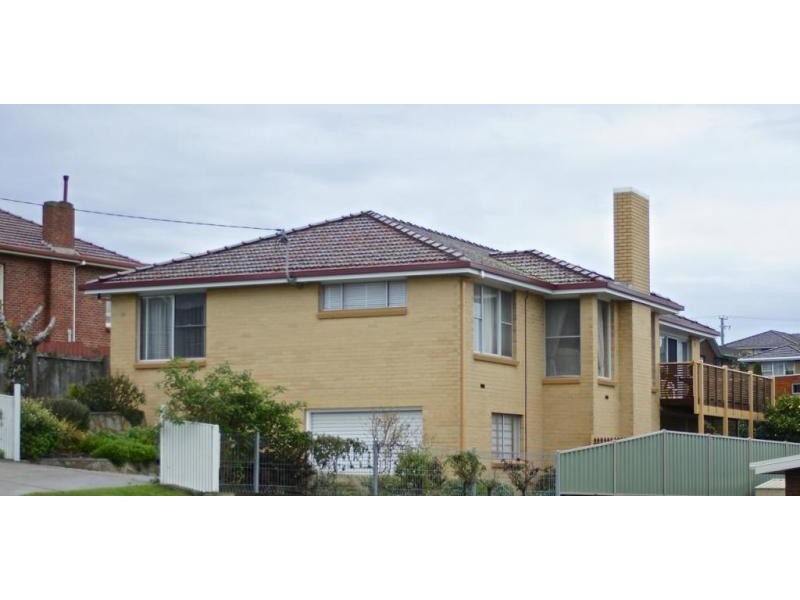 126 George Street, Devonport TAS 7310