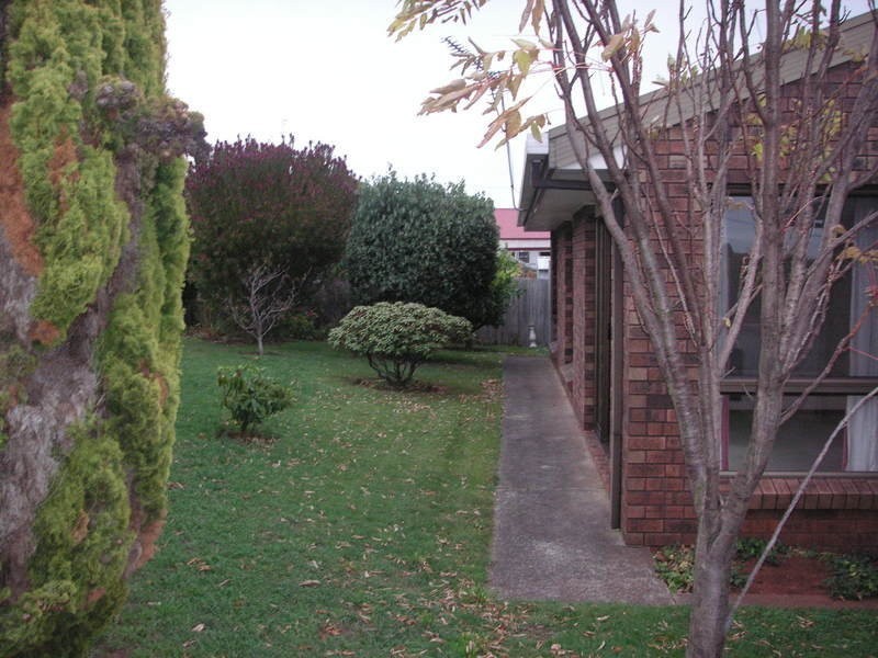 2/9 Birkdale Court, Devonport TAS 7310