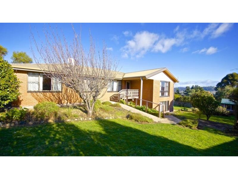 16 Park Drive, Ambleside TAS 7310