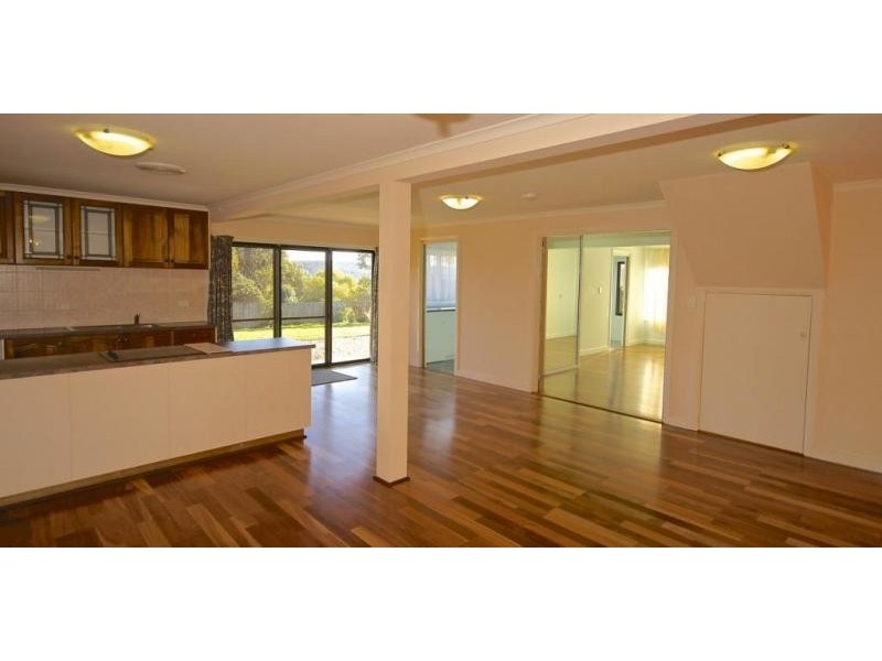 16 Park Drive, Ambleside TAS 7310