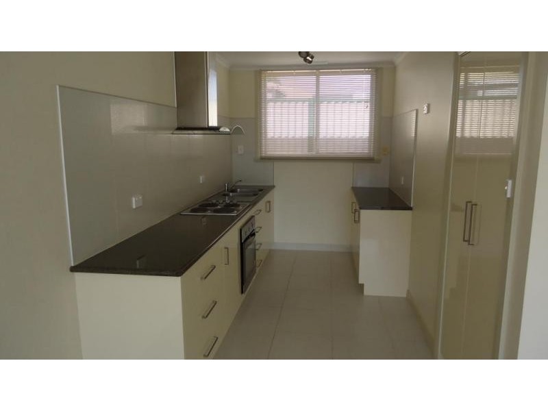 2/18 Smith Street, Devonport TAS 7310