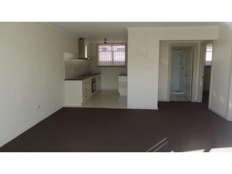 2/18 Smith Street, Devonport TAS 7310