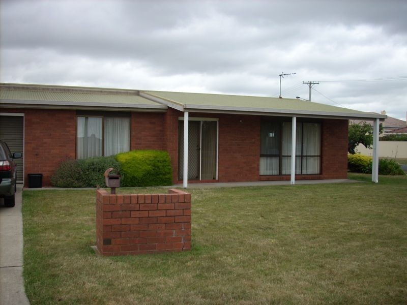 2/53 McFie Street, Devonport TAS 7310