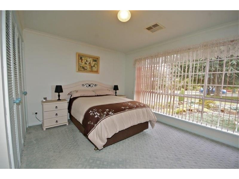 2 Autumn Drive, Ambleside TAS 7310