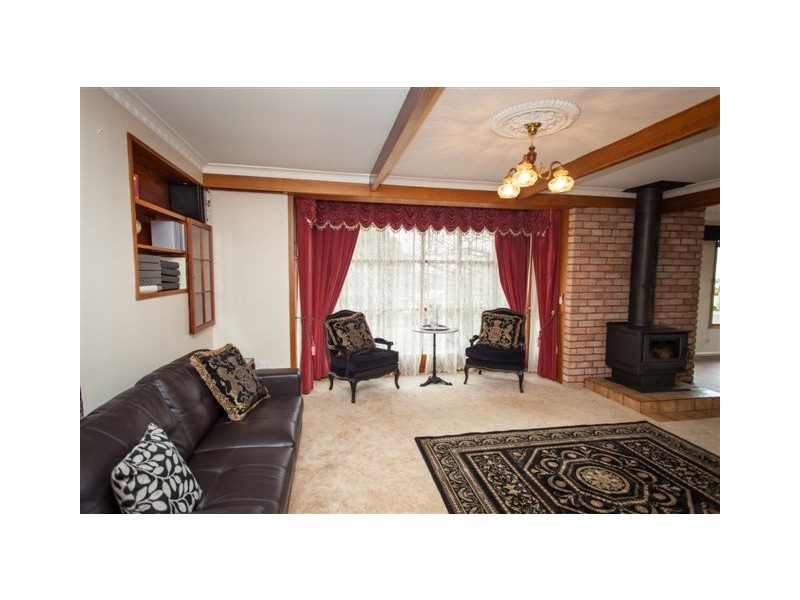 63 Lyons Avenue, Miandetta TAS 7310