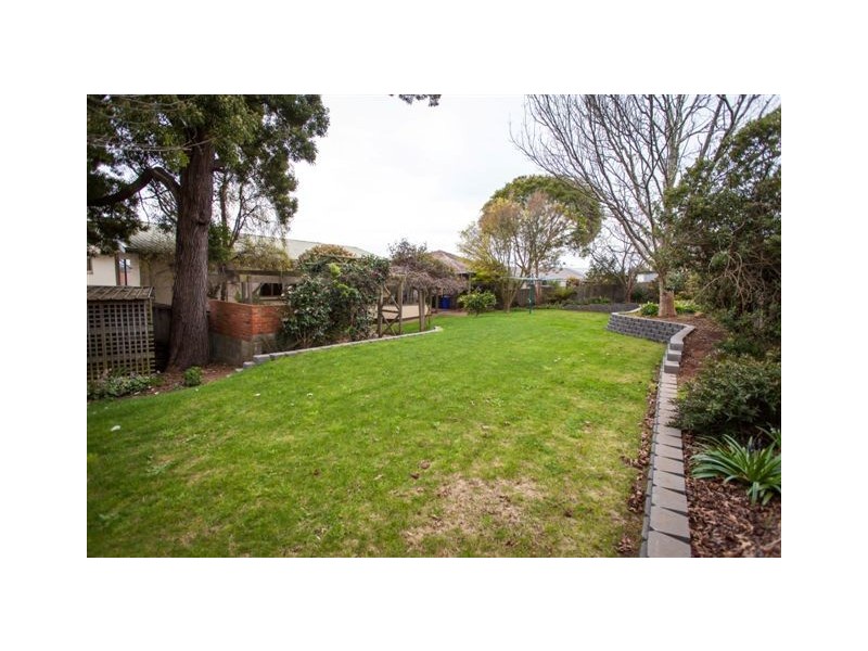 63 Lyons Avenue, Miandetta TAS 7310