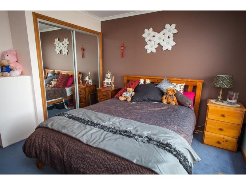 9 Coomera Crescent, Miandetta TAS 7310