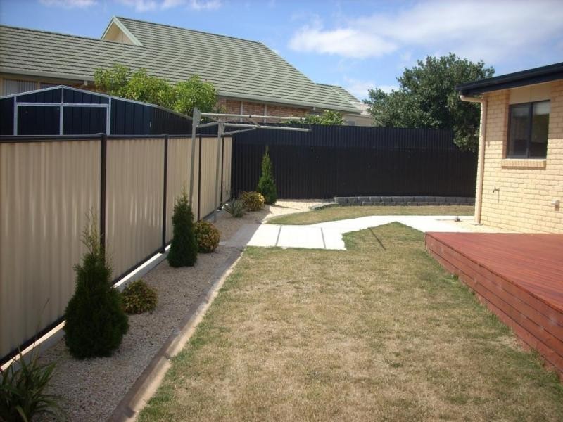 2/23 Skyline Drive, Ambleside TAS 7310