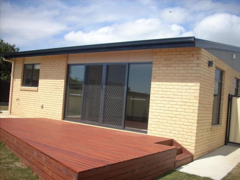 2/23 Skyline Drive, Ambleside TAS 7310