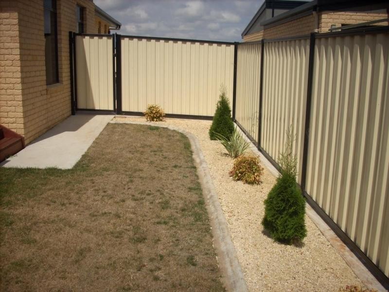 2/23 Skyline Drive, Ambleside TAS 7310