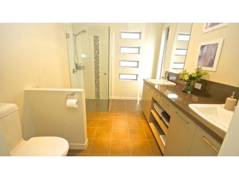 6 Whitegum Way, Turners Beach TAS 7315