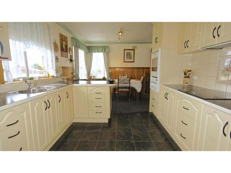 30 Clara Street, West Ulverstone TAS 7315