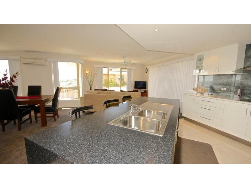 15 Young Street, East Devonport TAS 7310