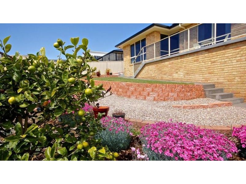 15 Young Street, East Devonport TAS 7310