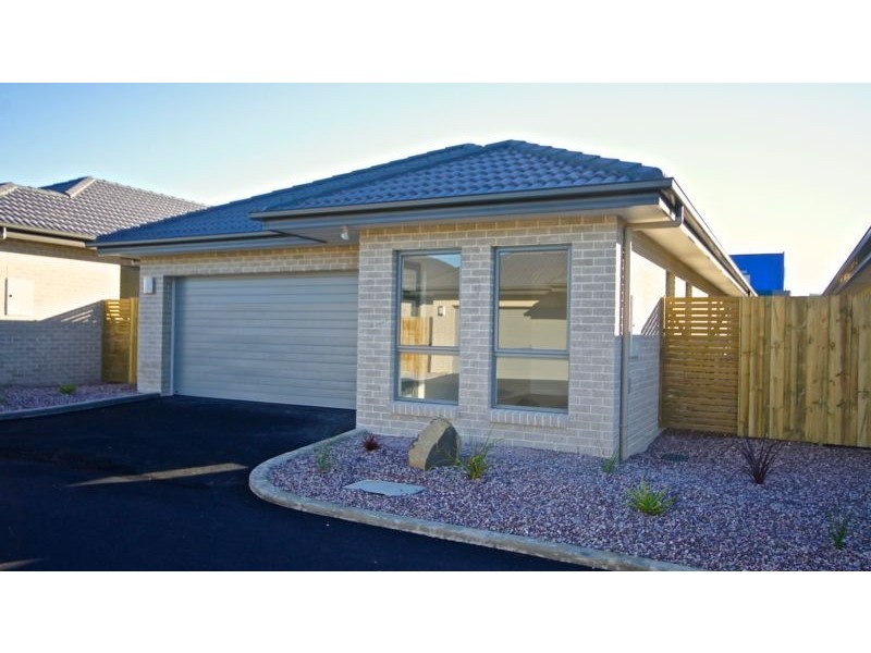 7/18 Gatenby Drive, Miandetta TAS 7310
