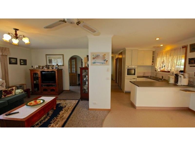 2 Chablis Court, Latrobe TAS 7307