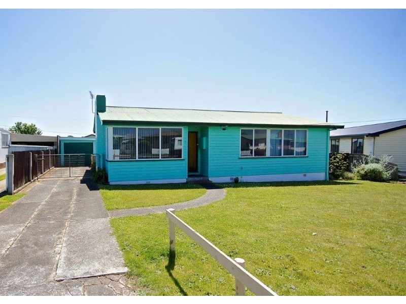 12 Waniora Street, Devonport TAS 7310