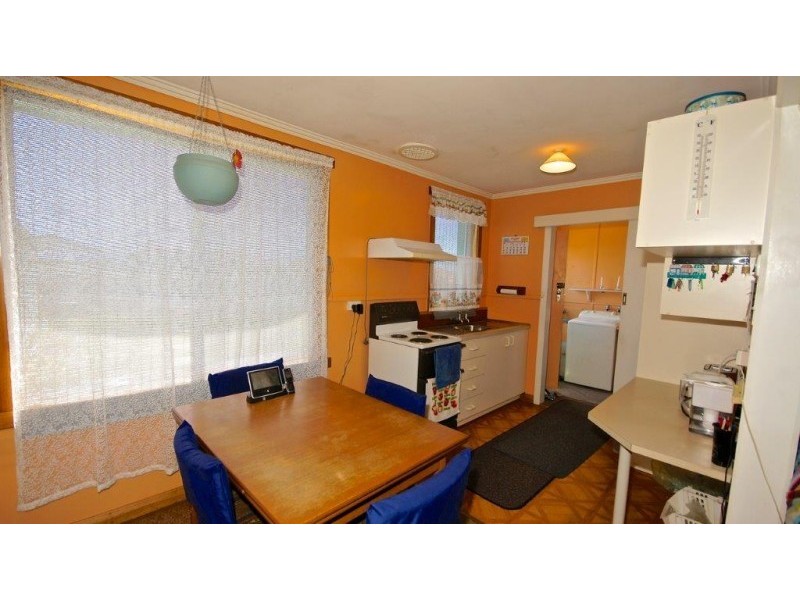 12 Waniora Street, Devonport TAS 7310