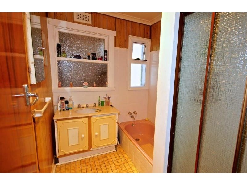 25 Highview Crescent, Devonport TAS 7310