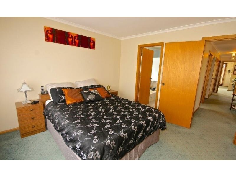 17 Marine Street, East Devonport TAS 7310