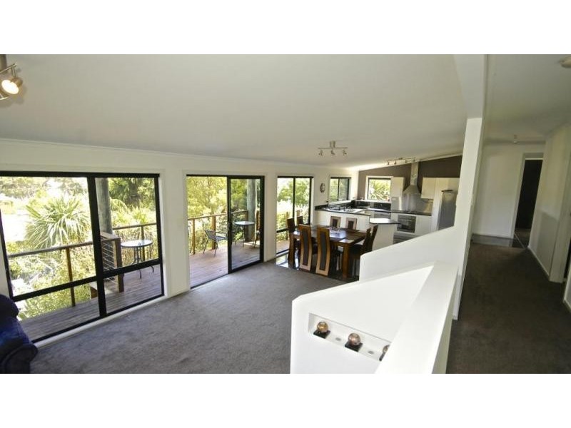 39 River Road, Ambleside TAS 7310