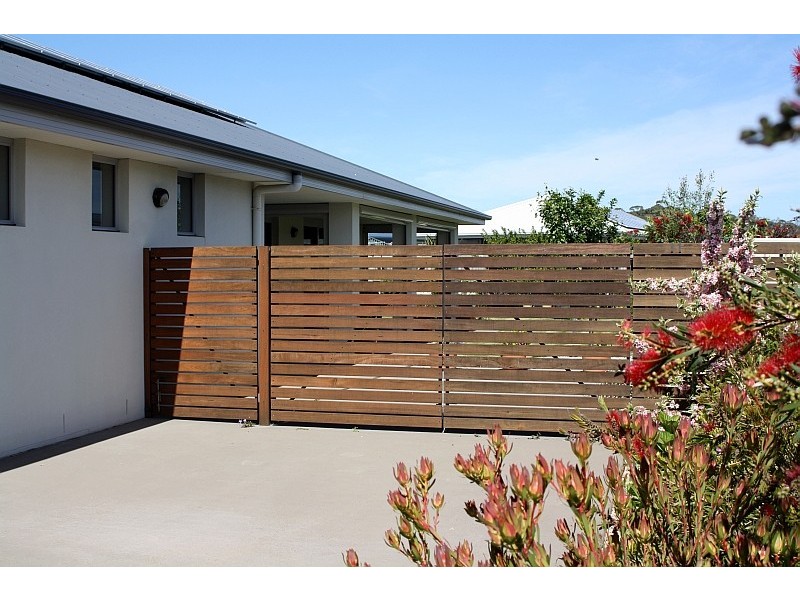 16 Fairway Crescent, Shearwater TAS 7307
