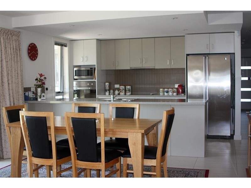 16 Fairway Crescent, Shearwater TAS 7307