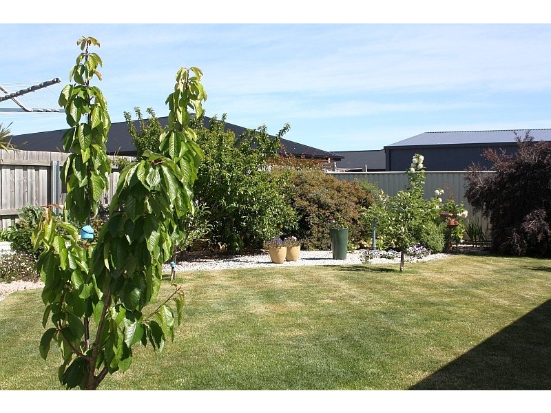 16 Fairway Crescent, Shearwater TAS 7307