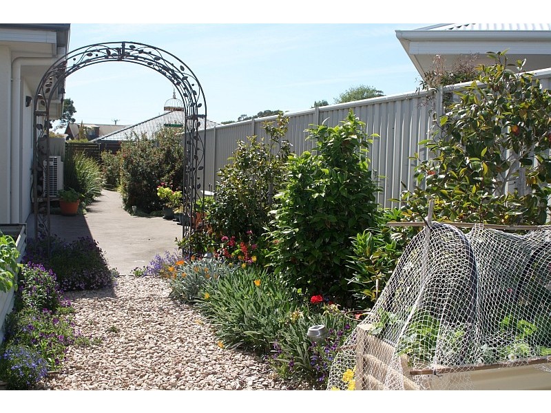 16 Fairway Crescent, Shearwater TAS 7307