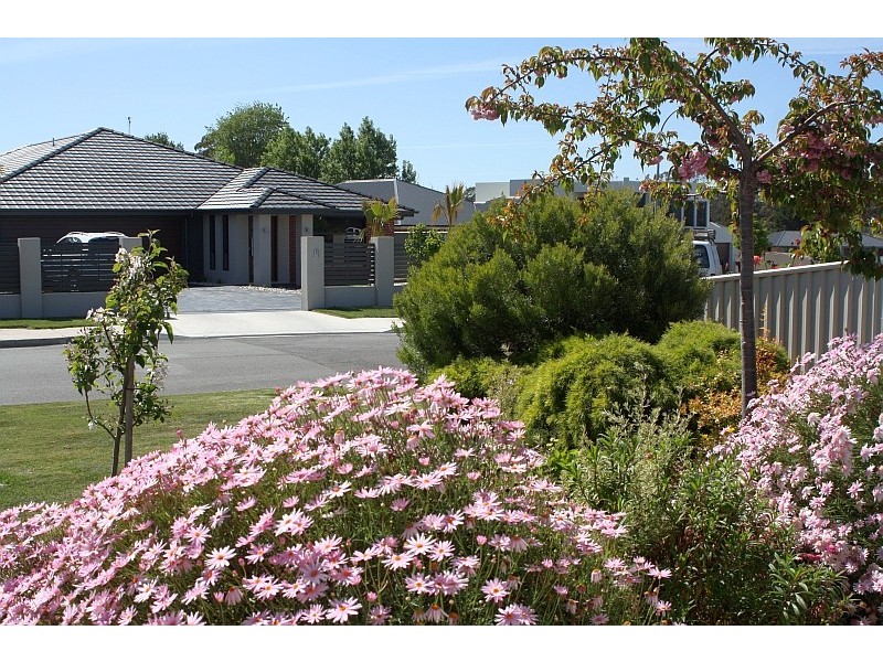 16 Fairway Crescent, Shearwater TAS 7307