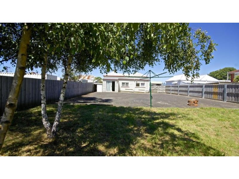 11 Kempling Street, Devonport TAS 7310