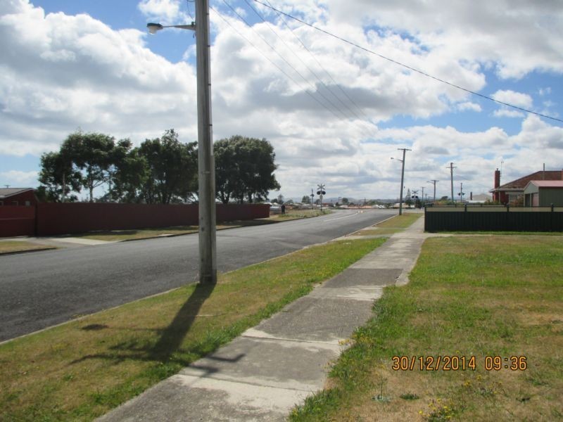 2/57-59 George Street, Devonport TAS 7310