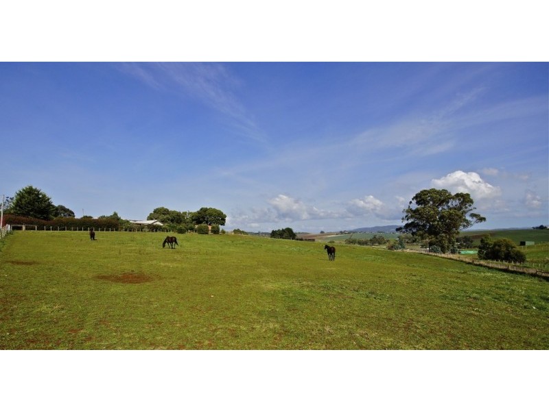 100-112 Torquay Road, East Devonport TAS 7310