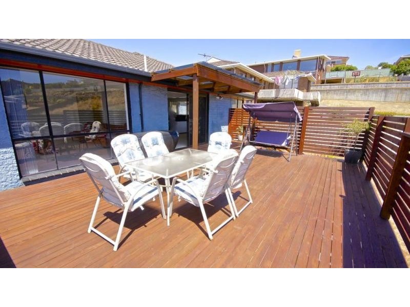 120 George Street, Devonport TAS 7310