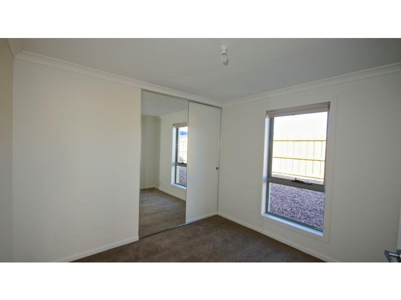 1/18 Gatenby Drive, Miandetta TAS 7310