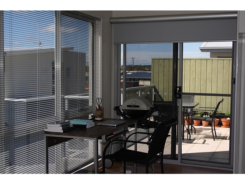 2/3 Arthur Street, Shearwater TAS 7307